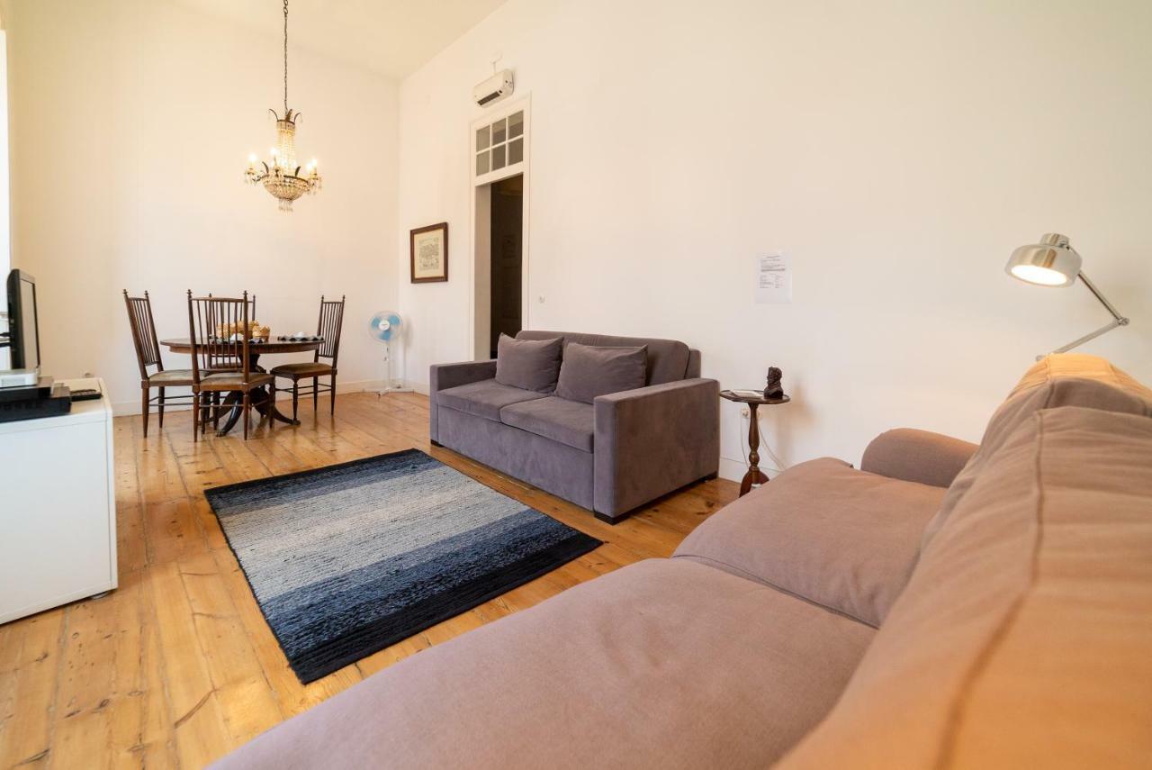 Appartement Charming - Chiado Lissabon